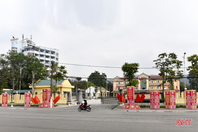 Ngắm phố phường Hồng Lĩnh bước vào tuổi 30