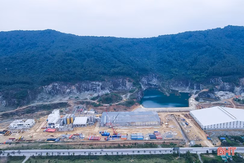 Gặp mặt kỷ niệm 30 năm ngày thành lập TX Hồng Lĩnh