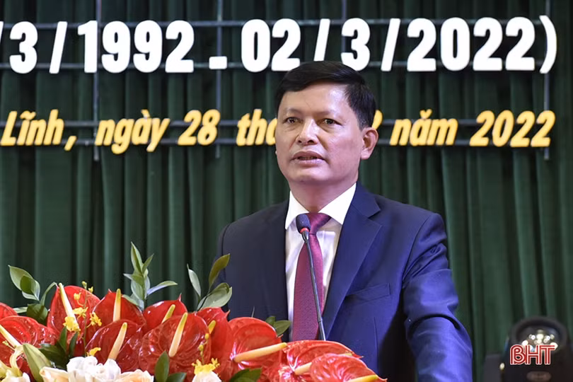 Gặp mặt kỷ niệm 30 năm ngày thành lập TX Hồng Lĩnh