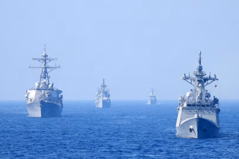 Tàu chiến Việt Nam tập luyện, diễn tập cùng hải quân các nước