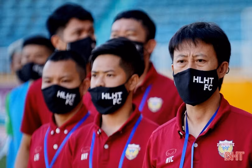 Hồng Lĩnh Hà Tĩnh có điểm số đầu tiên sau lượt 2 V.League 2022