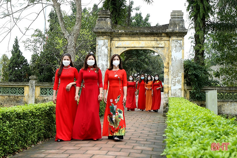 Phụ nữ Hà Tĩnh khẳng định bản thân trong hội nhập