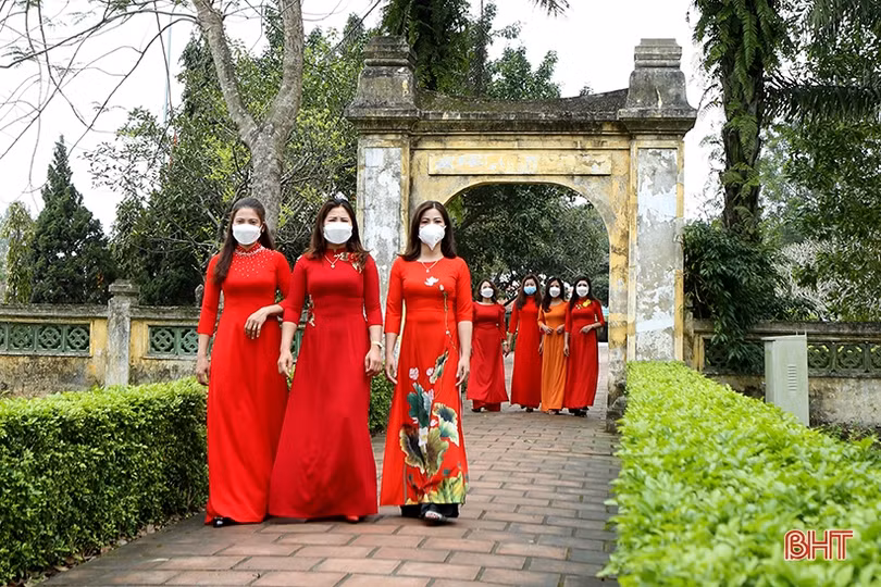 Phụ nữ Hà Tĩnh khẳng định bản thân trong hội nhập