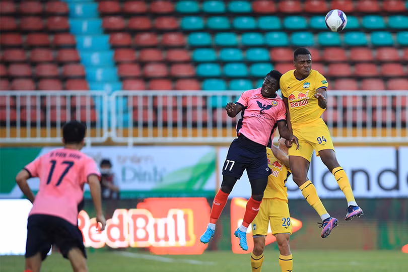 Dấu ấn Janclesio Almelda - điểm tựa hàng thủ của Hồng Lĩnh Hà Tĩnh