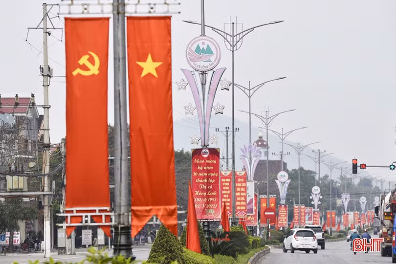 Ngắm phố phường Hồng Lĩnh bước vào tuổi 30