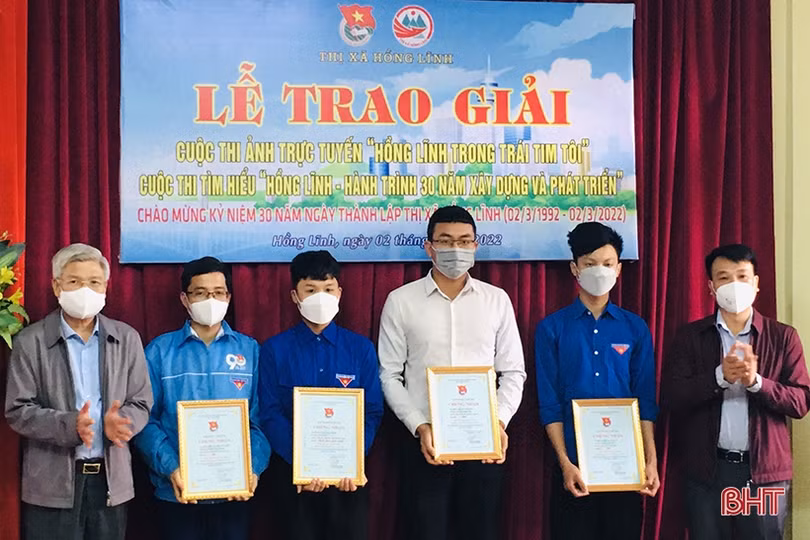 11 tác phẩm đạt giải Cuộc thi ảnh trực tuyến “Hồng Lĩnh trong trái tim tôi”