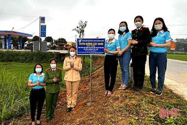Công an Hương Sơn triển khai nhiều hoạt động thiết thực