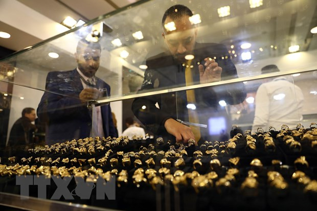 Giá vàng thế giới tiếp tục tăng do căng thẳng Nga-Ukraine hình ảnh 1 Giá vàng thế giới tiếp tục tăng