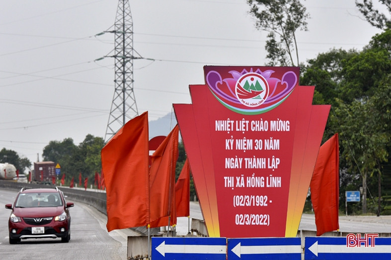 Ngắm phố phường Hồng Lĩnh bước vào tuổi 30