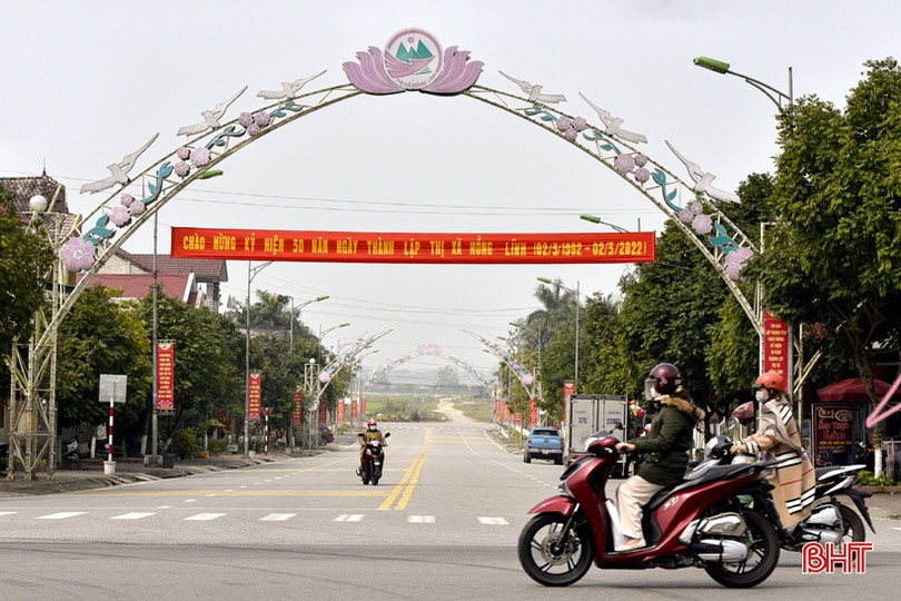 Ngắm phố phường Hồng Lĩnh bước vào tuổi 30