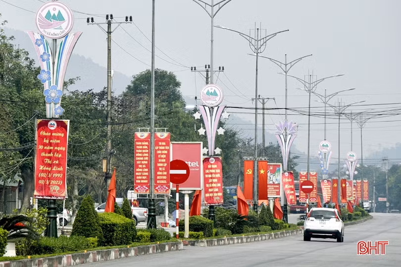 Ngắm phố phường Hồng Lĩnh bước vào tuổi 30