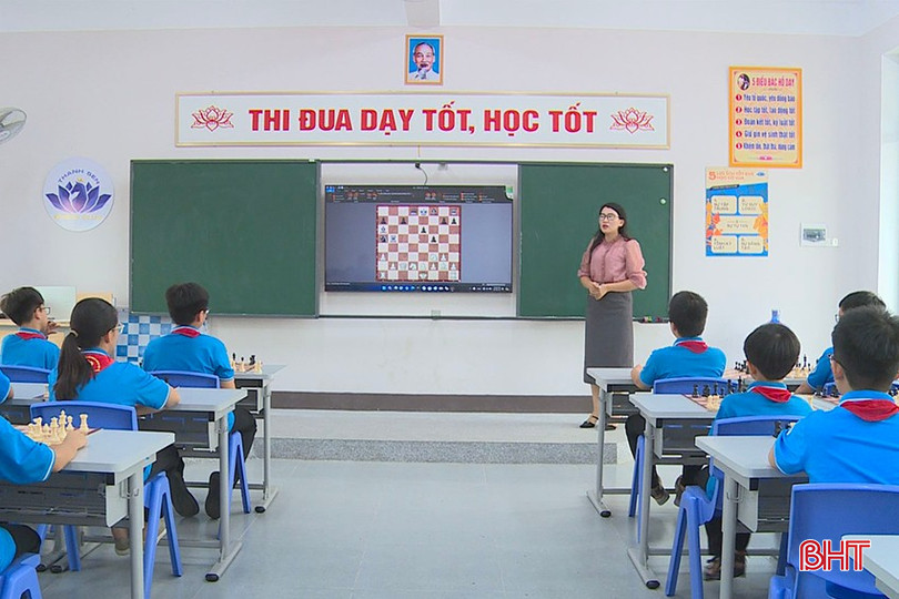 bqbht_br_linh-thuy1.png