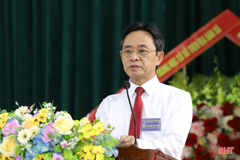 Phó Bí thư Thường trực Tỉnh ủy Trần Thế Dũng phát biểu chỉ đạo tại đại hội. bqbht_br_dai-hoi-xa-thach-lac-01ba.jpg