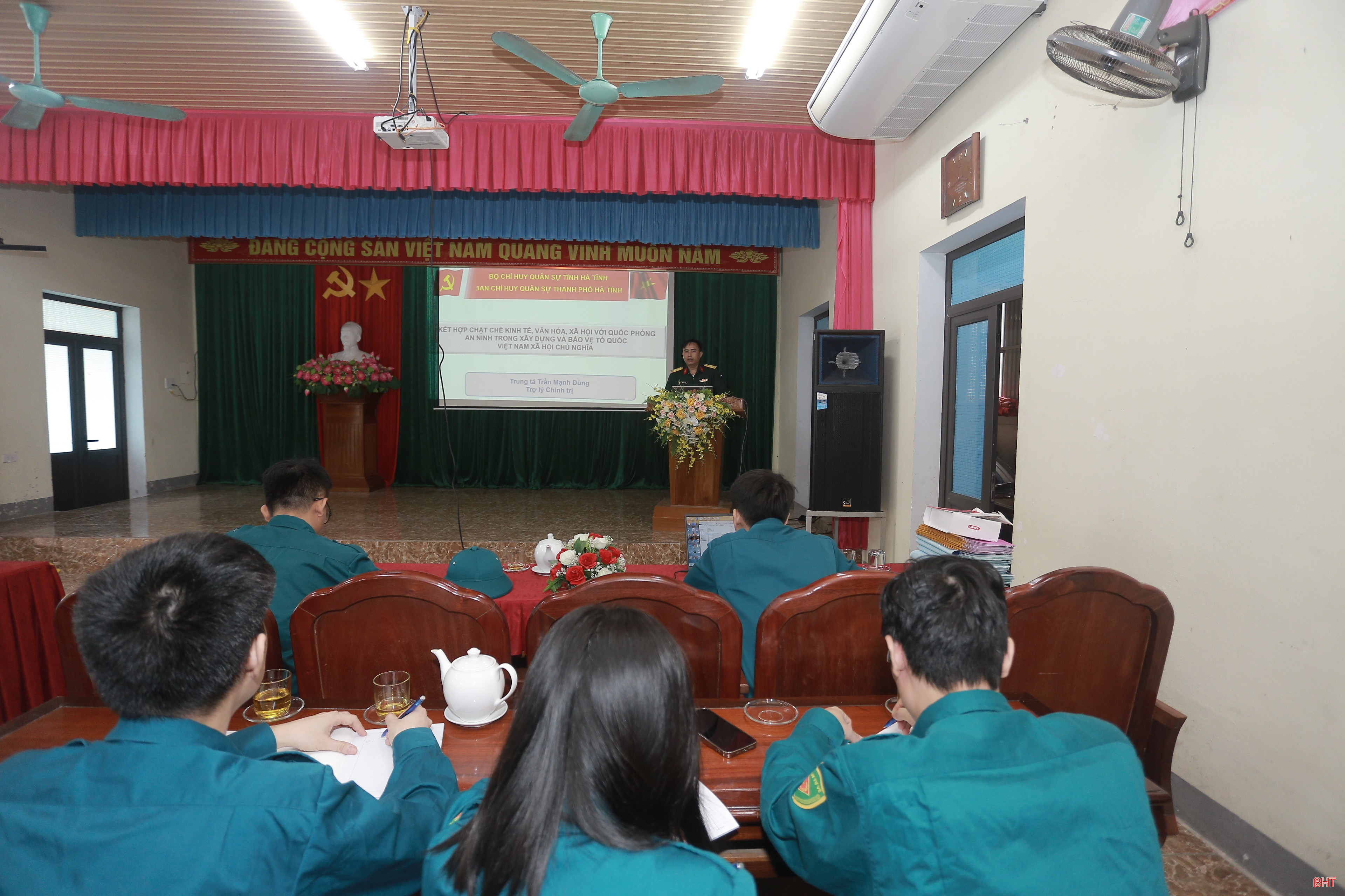 bqbht_br_qw3a6111.jpg