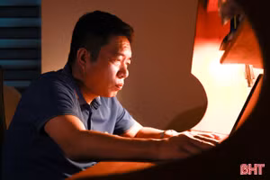 Công chức "viết" phần mềm, giúp người dân lấy số thứ tự từ xa