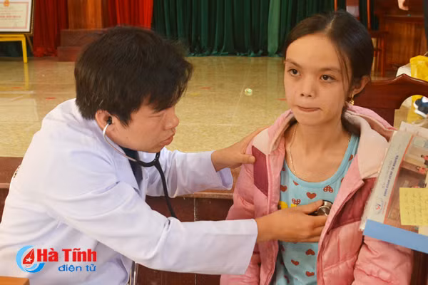 cau chuyen cua nhung em be ha tinh bi benh tim bam sinh