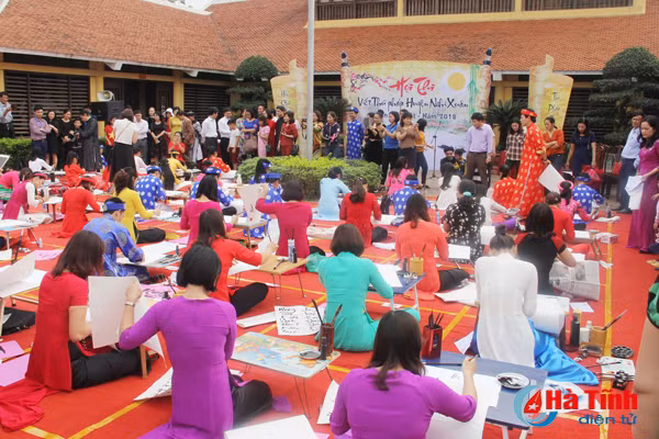 doc dao cuoc thi viet thu phap o ha tinh