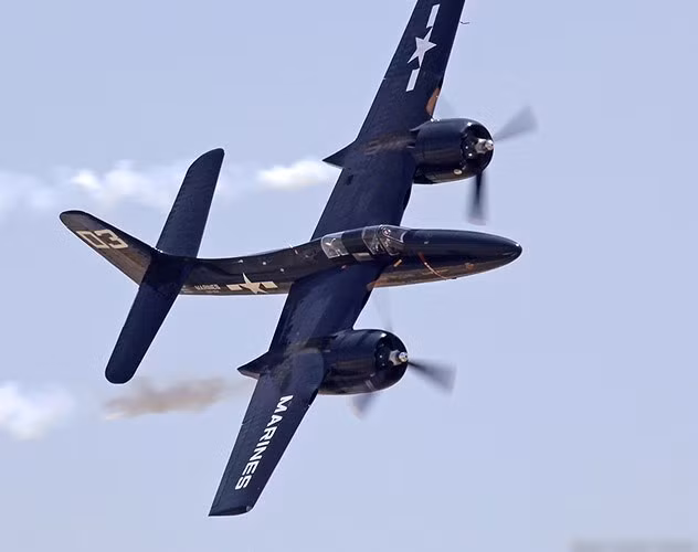 suc manh cua sieu pham may bay tiem kich grumman tigercat