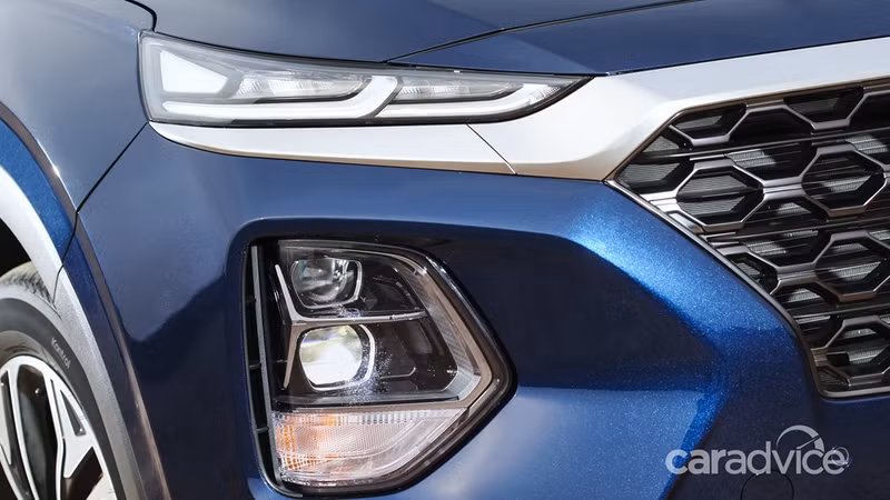 hyundai santafe 2019 ra mat voi noi that hoan toan moi