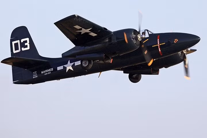 suc manh cua sieu pham may bay tiem kich grumman tigercat