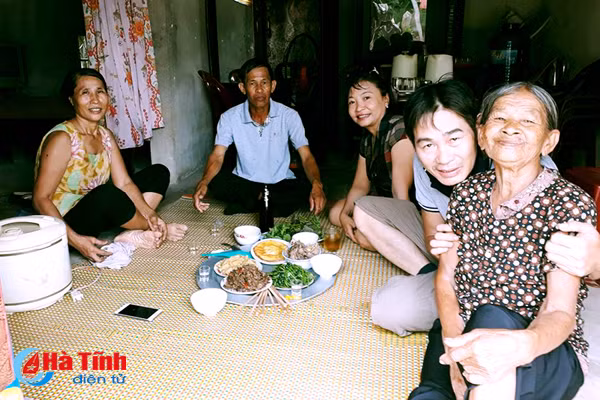 gap me liet sy gac ma cuu binh hai quan them nang long vi dong doi