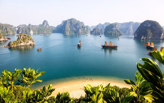 10 cach kham pha tron ven ve dep viet nam