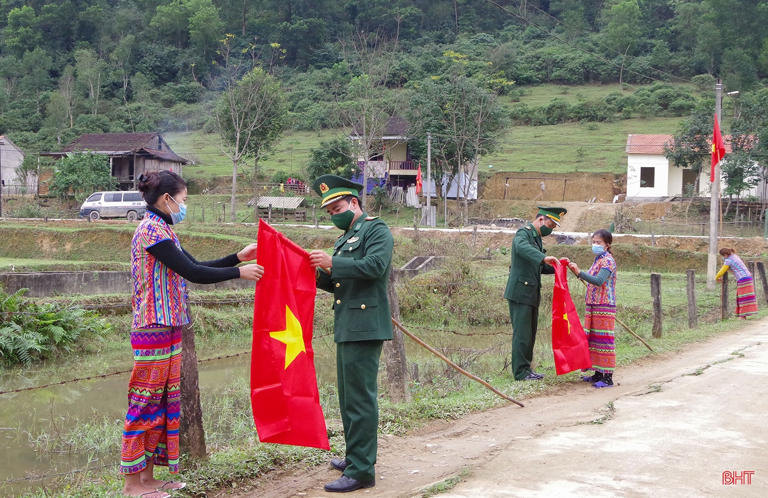 “Đội quân tiên phong” trong đồng bào dân tộc thiểu số ở Hà Tĩnh (Bài cuối): Tháo gỡ khó khăn, tập trung phát triển đảng viên, nhân rộng điển hình tiên tiến