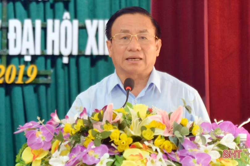 Chỉ rõ tồn tại, đúc rút bài học kinh nghiệm trong công tác xây dựng Đảng