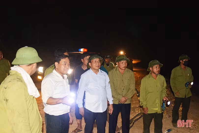 Bí thư Tỉnh ủy Lê Đình Sơn: Sẽ xử lý nghiêm các tổ chức, cá nhân thiếu trách nhiệm để xảy ra cháy rừng