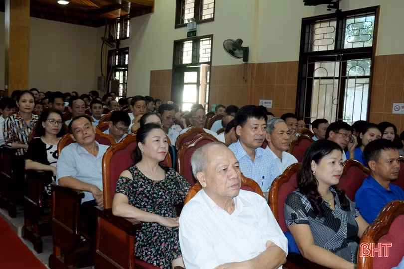 14 thí sinh tham dự hội thi báo cáo viên Thành ủy Hà Tĩnh