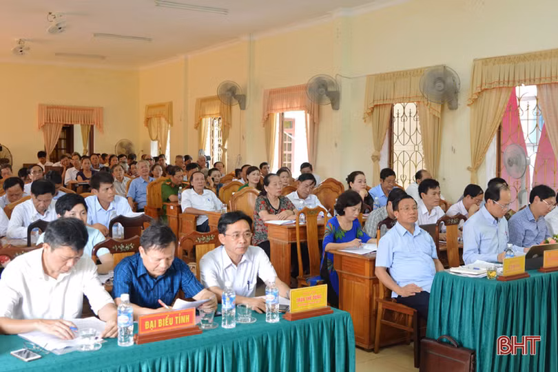 Chỉ rõ tồn tại, đúc rút bài học kinh nghiệm trong công tác xây dựng Đảng
