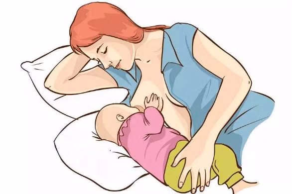 Những cách chăm sóc tưởng tốt, ai cũng làm nhưng thực chất gây hại cho thính giác của trẻ vô cùng