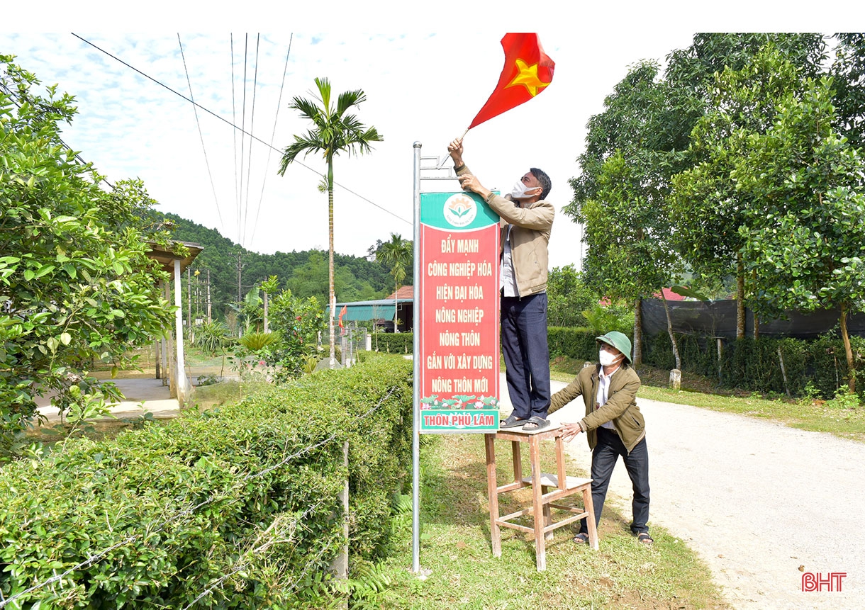Bí thư chi bộ người gốc Lào tâm huyết xây dựng khu dân cư kiểu mẫu giữa đại ngàn