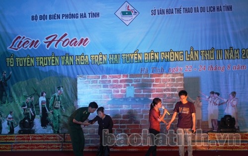 Một vở kịch dân ca ví giặm phản ánh sự gắn bó giữa BĐBP với nhân dân