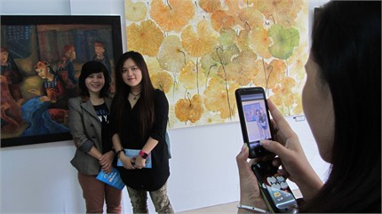 Cận cảnh các tuyệt phẩm mỹ thuật miền Trung & Tây Nguyên ảnh 22