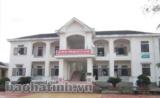 Trụ sở xã Kỳ Lạc đã khang trang hơn