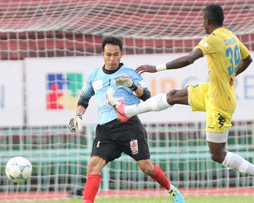 Các cầu thủ HN-T&T đã vượt qua ĐTLA một cách thuyết phục để sớm lên ngôi vô địch.