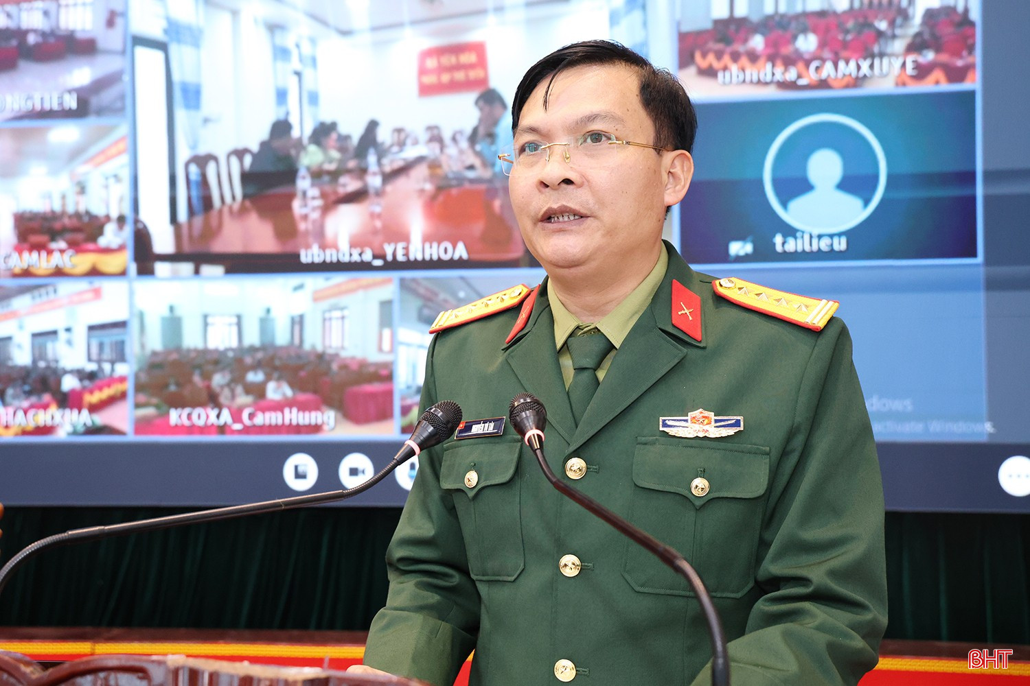 Ông Nguyễn Tú Tài - Phó Chỉ huy trưởng Bộ CHQS tỉnh Hà Tĩnh trình bày chương trình hành động.
