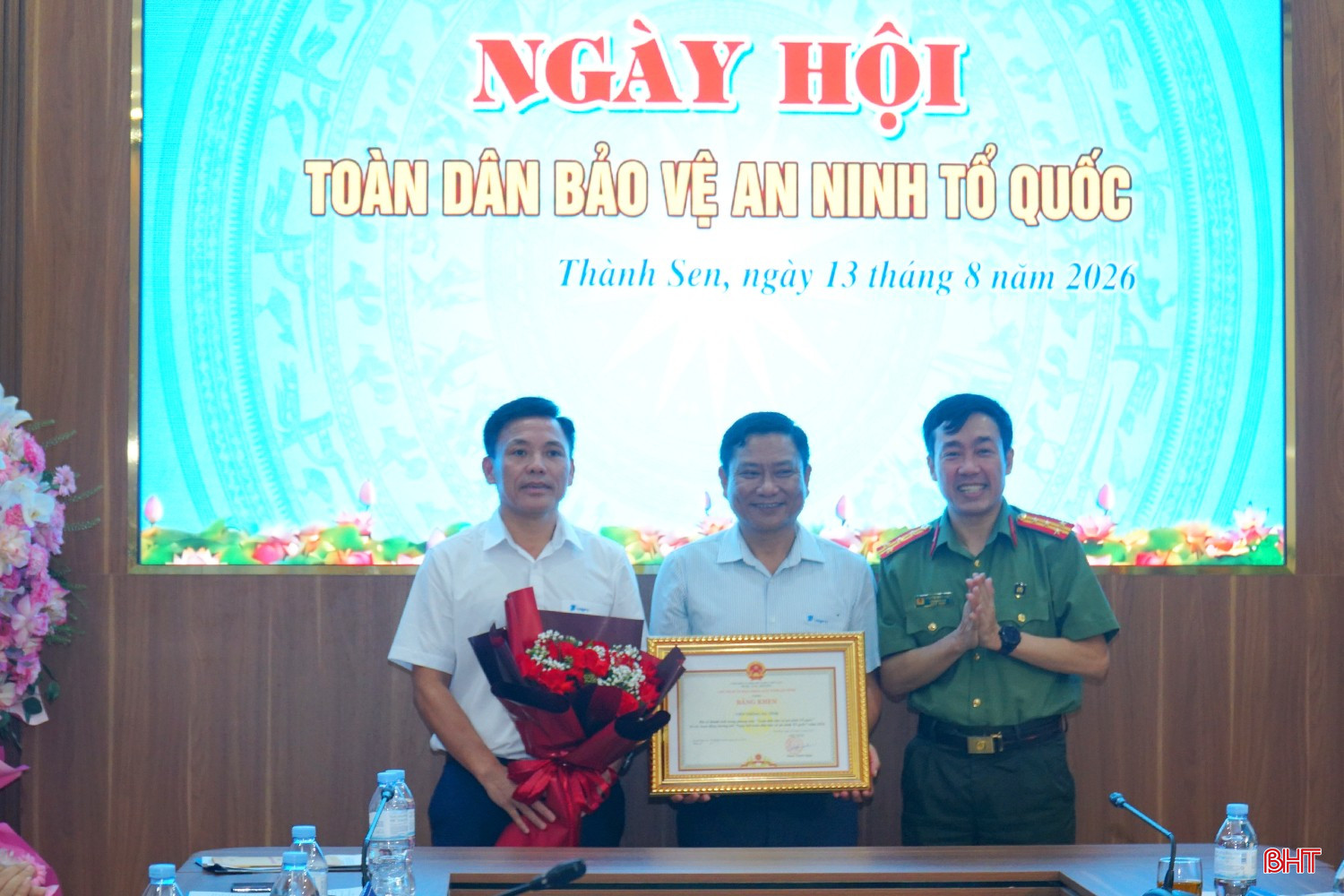 bqbht_br_bang-khen-tinh.jpg