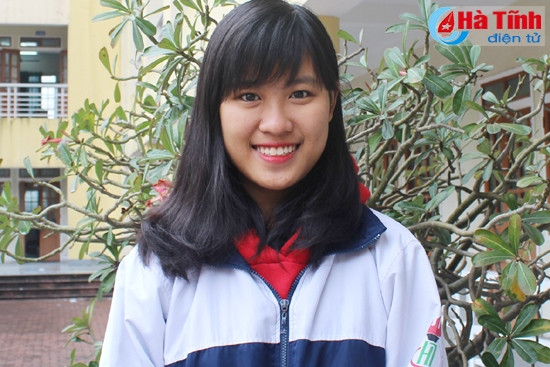 Giải Nhất quốc gia môn Địa Lý là món quà xứng đáng cho cố gắng không mệt mỏi của bản thân Thuỷ Tiên trong suốt quá trình học tập và ôn luyện.