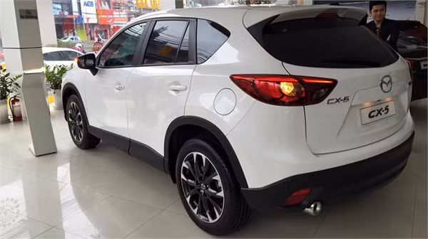 Cận cảnh Mazda CX-5 2016 tại đại lý ở Hà Nội ảnh 3