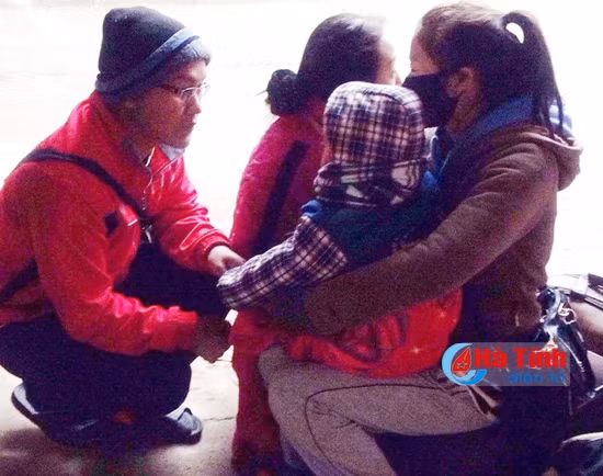 Xuống 0 độ C, Cửa khẩu Cầu Treo xuất hiện băng tuyết