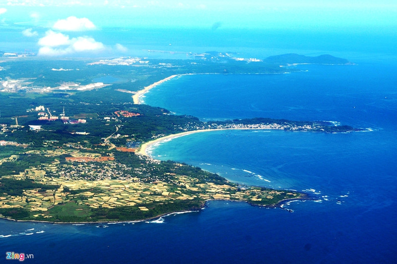 mien trung yen binh nhin tu o kinh may bay