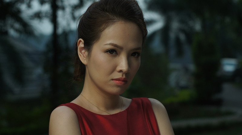 Diễn xuất của Đan Lê trong vai Diễm My chưa làm khán giả hài lòng. nhung so phan phu nu bi thuong trong nguoi phan xu