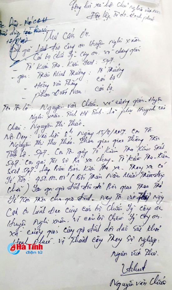 csgt nghi xuan trao tra 450 trieu trong cop xe may nguoi vi pham bo tron