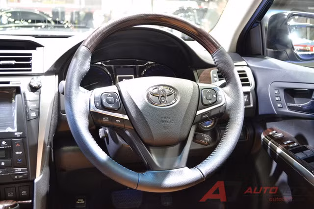 toyota camry 2017 duoc ven man tai dong nam a voi trang bi tot hon