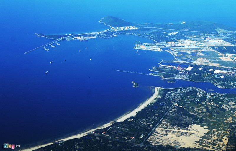 mien trung yen binh nhin tu o kinh may bay