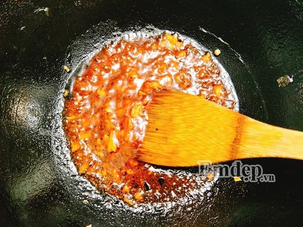 mon ngon sieu toc trung cut sot chua ngot dam da dua com vo cung