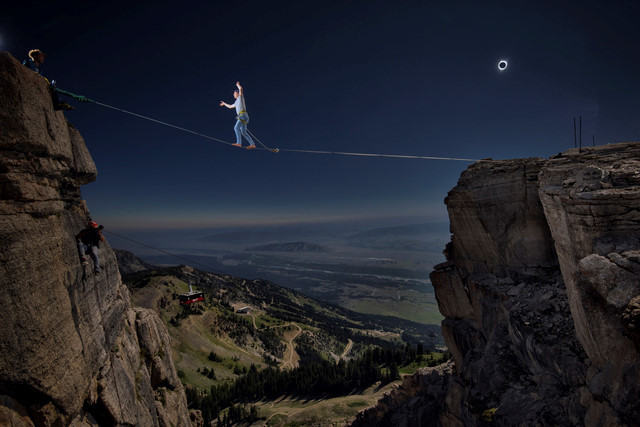 muon cach quan sat nhat thuc toan phan cua nguoi my