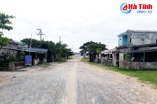 20 ho dan nhan thang mong ngong duoc di doi den noi o moi